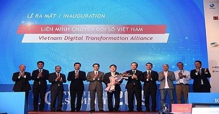 Bộ trưởng Nguyễn Mạnh Hùng nêu 5 nền tảng để Việt Nam chuyển đổi số