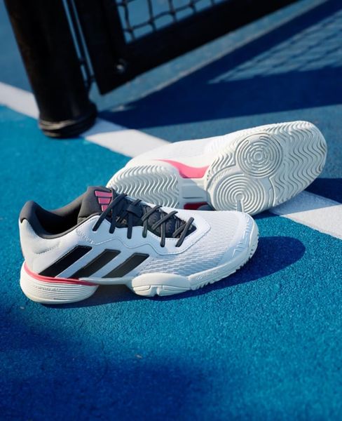 Giày tennis adidas Barricade