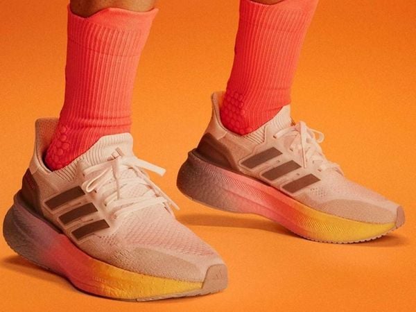 Cách thắt dây giày adidas Ultra Boost cực đẹp