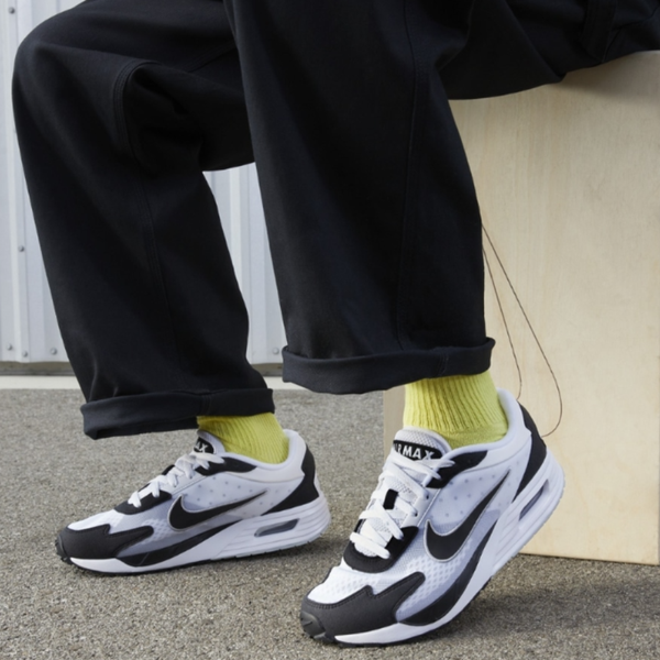Giày Nike Max Solo và Run Swift 3