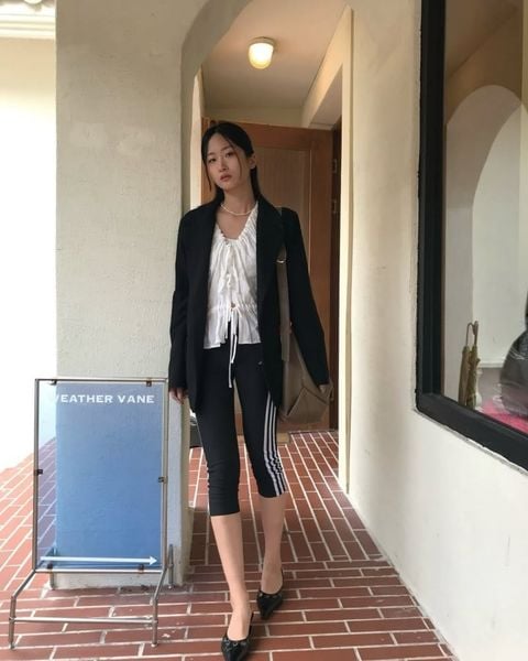 Hướng dẫn cách phối áo nữ với quần legging mùa đông