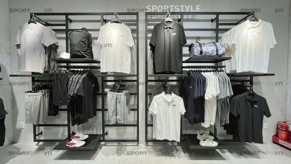 puma store