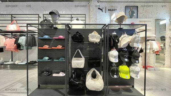 puma store