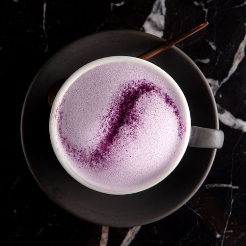 Nâng Cao Trải Nghiệm: Mẹo Tạo Hương Vị Độc Đáo Cho Latte Khoai Lang
