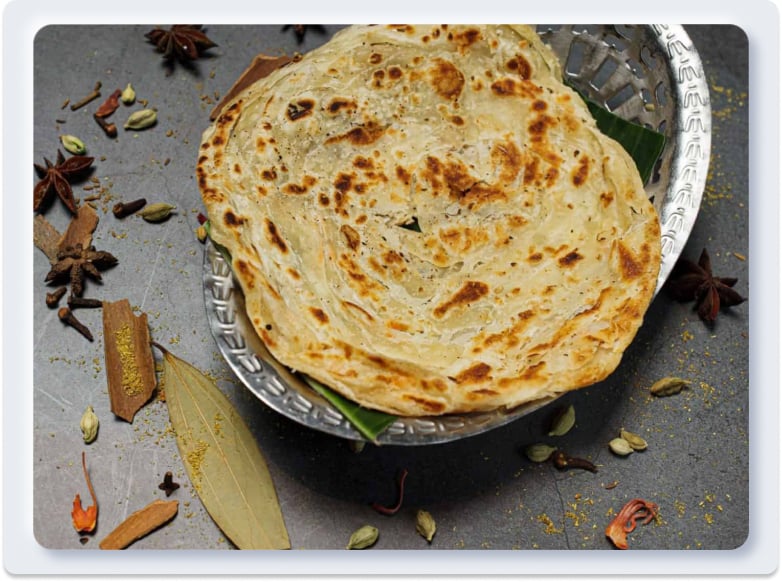 9. Bánh Paratha - Người anh em đa dạng của Naan