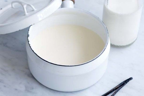 Đun nóng sữa và whipping cream