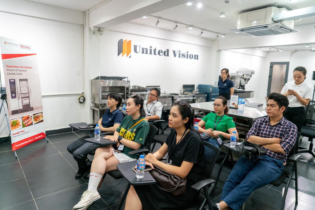 Experience The Ultimate Power Of Rational Combi Oven [United Vision x Rational] - Demo tính năng lò hấp nướng đa năng iCombi Pro từ Rational