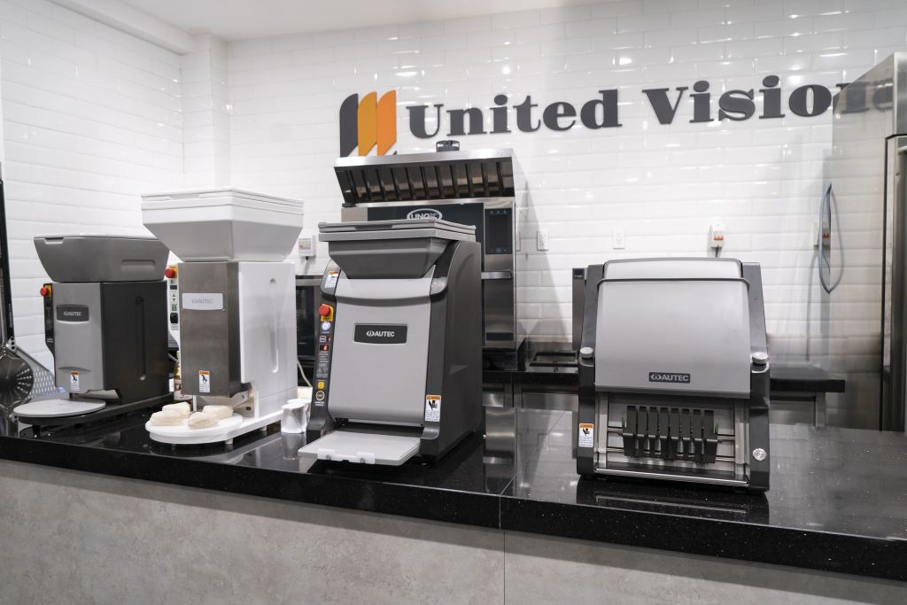 Free Demo Sushi Robot Of [AUTEC X UNITED VISION]
