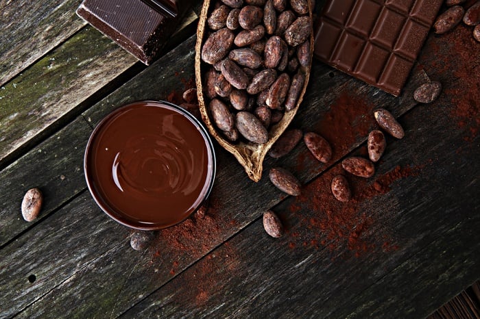 Làm socola từ bột cacao bằng phương pháp đun cách thủy