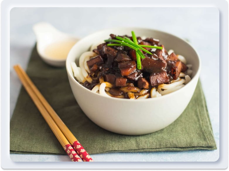 Cách làm mì tương đen Hàn Quốc ngon, không bị đắng