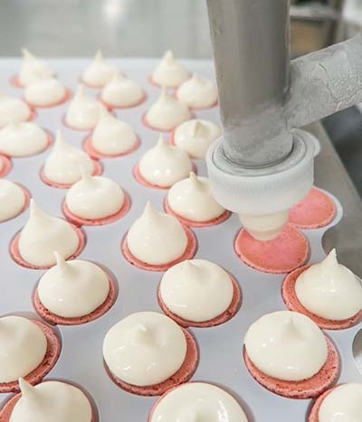 Máy Chiết Rót Định Lượng: So Sánh & Tư Vấn Chọn Mua Từ A-Z