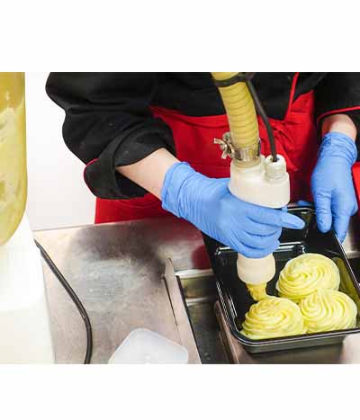 Máy Chiết Rót Định Lượng: So Sánh & Tư Vấn Chọn Mua Từ A-Z