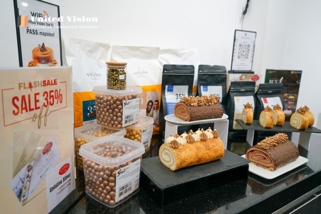 Lớp Bánh Bông Lan Cuộn Cùng Chef Hằng | Nướng Bánh Bông Lan Cuộn Cùng Lò Nướng Đối Lưu UNOX