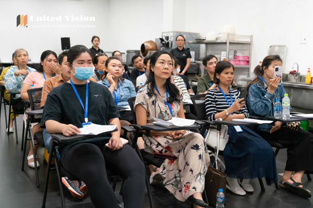 Learn to make macaron at the Macaron Class of United Vision