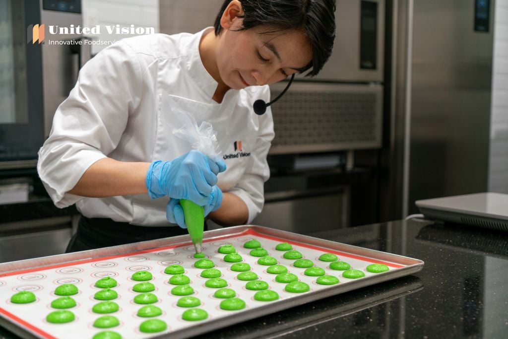Learn to make macaron at the Macaron Class of United Vision