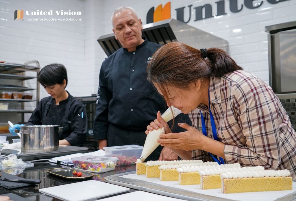 Workshop Sweet Belgium Delights - Gặp chef Gérald Maridet và cùng tìm hiểu thêm nhiều điều về thế giới chocolate