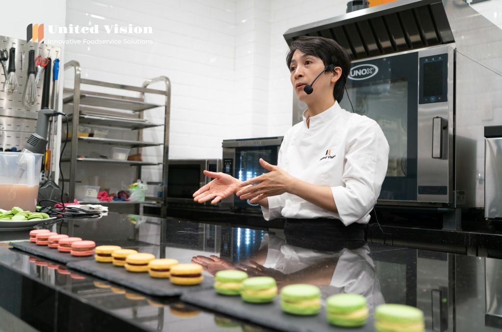 Learn to make macaron at the Macaron Class of United Vision