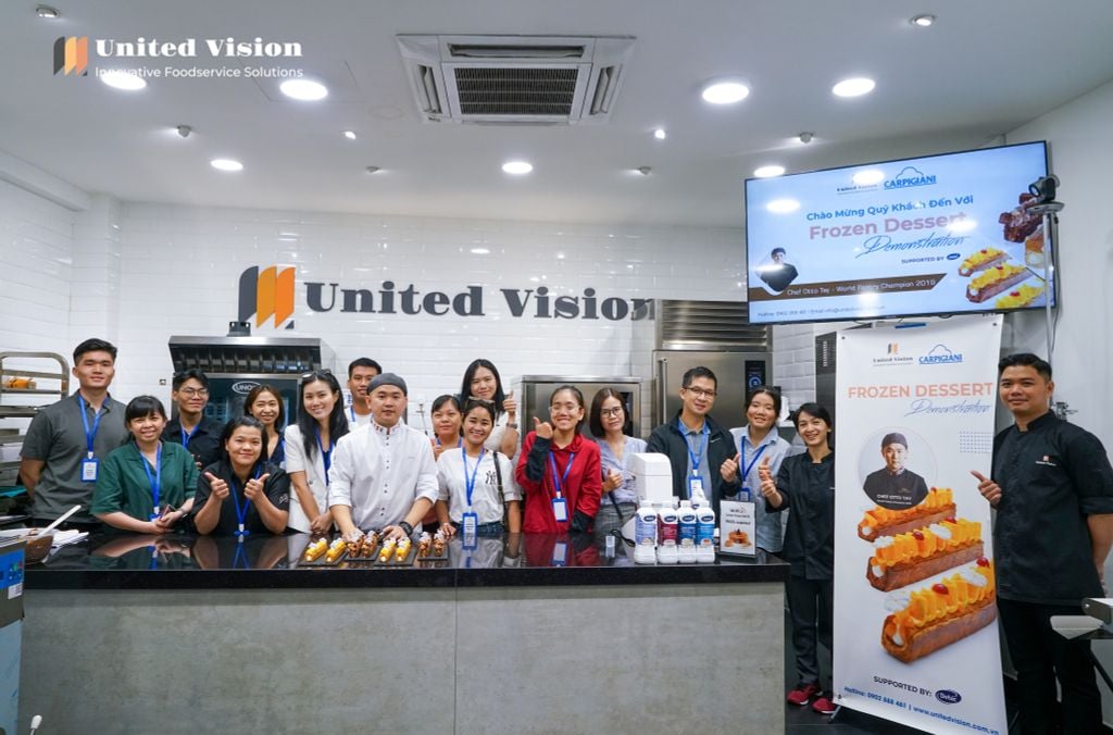 Frozen Dessert Demonstration - Opportunity To Exchange And Learn With Chef Otto Tay (World Champion 2019)