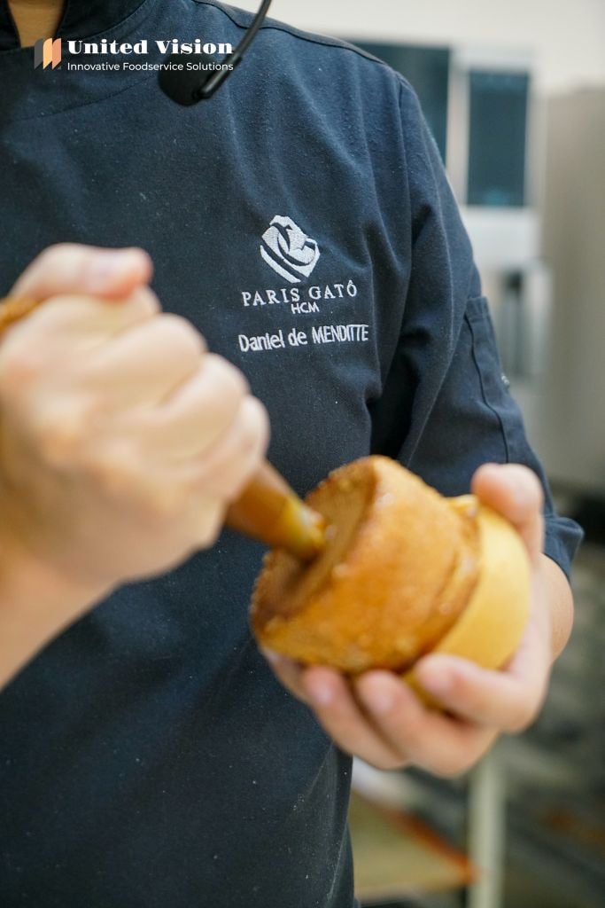 04 Types Brioche Workshop with Chef Daniel De Menditte - Khám Phá Thế Giới Bánh Mì Pháp Đầy Cuốn Hút