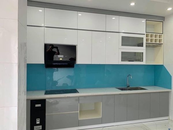 Tủ bếp nhựa Acrylic cao cấp