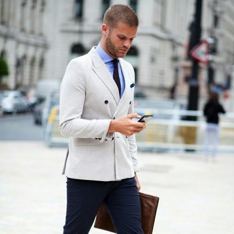 Làm thế nào để chọn một chiếc áo blazer nam phù hợp