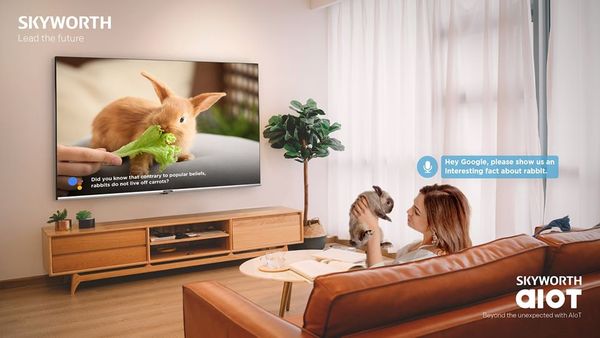 SKYWORTH ra mắt TV AI UB7500 UHD 4K với màn hình vô cực ở Đông Nam Á