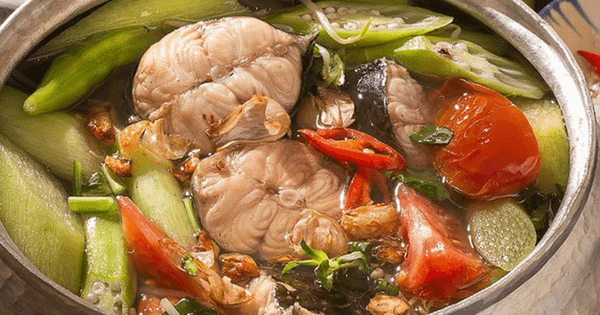 Cách Nấu Canh Chua Cá Lóc Chuẩn Vị Miền Tây