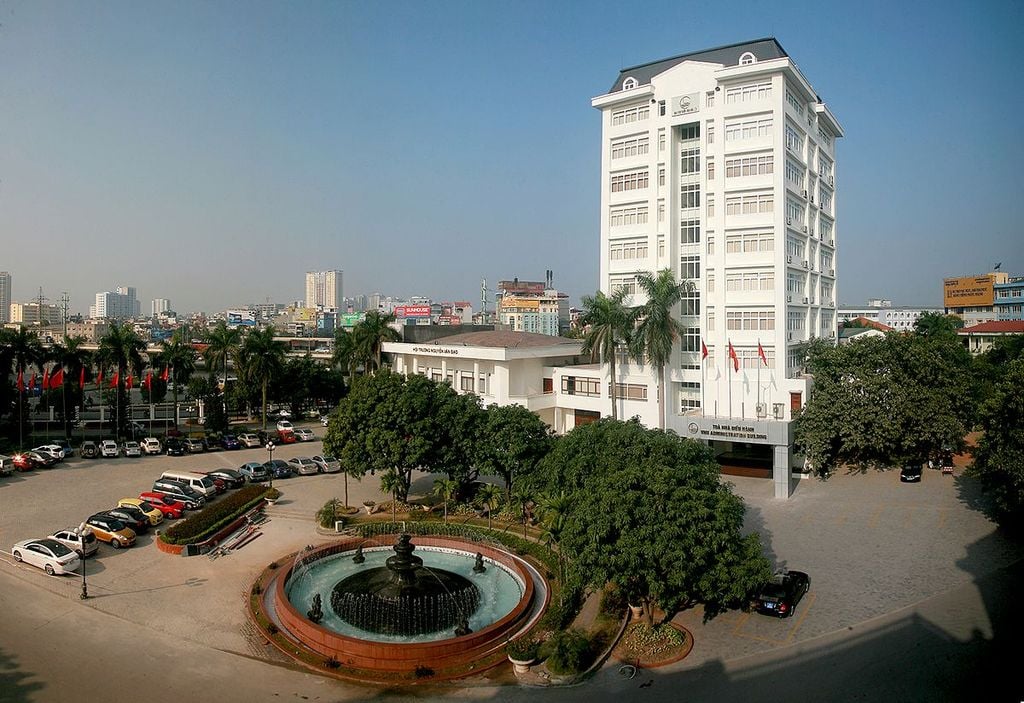 Nhà Điều Hành Đại Học Quốc Gia Hà Nội