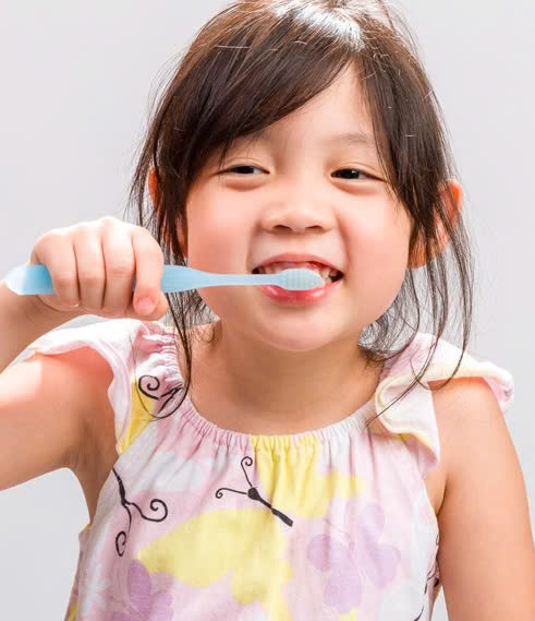 Nguyên nhân và cách phòng ngừa sâu răng cho trẻ nhỏ