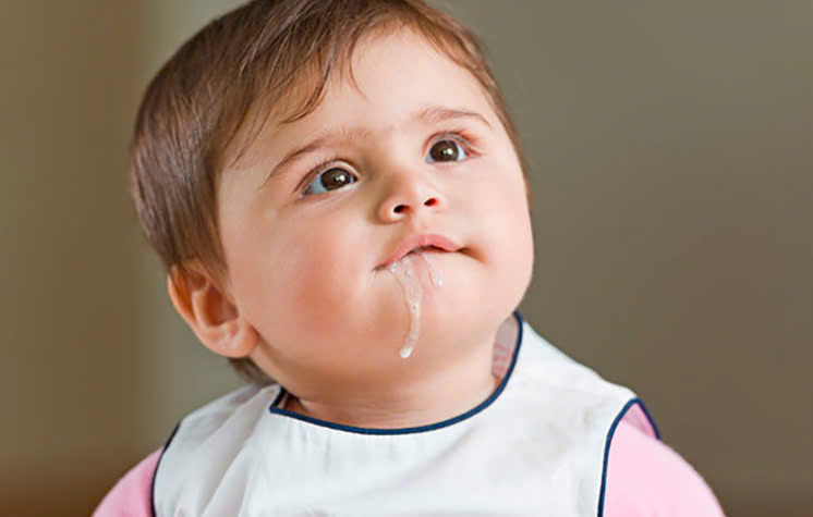 TRÀO NGƯỢC DẠ DÀY – THỰC QUẢN Ở TRẺ EM