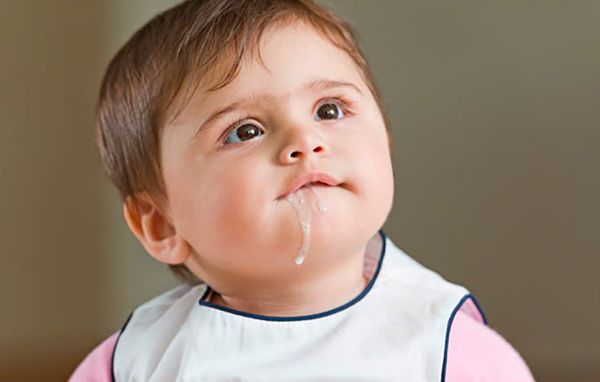 TRÀO NGƯỢC DẠ DÀY – THỰC QUẢN Ở TRẺ EM