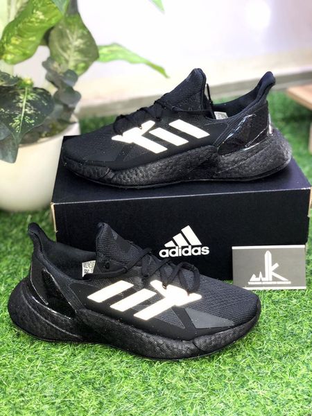 ĐÁNH GIÁ TỔNG QUAN X9000L4 - CHÀNG TÂN BINH BƯỚC RA TỪ THẾ GIỚI ẢO –  Weirdkos Sneakers