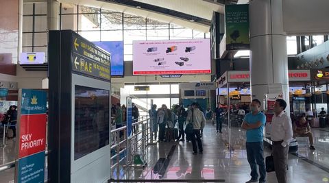 SACOM quảng cáo TVC dòng sản phẩm khóa chuyển mạch Comeletric tại sân bay Nội Bài