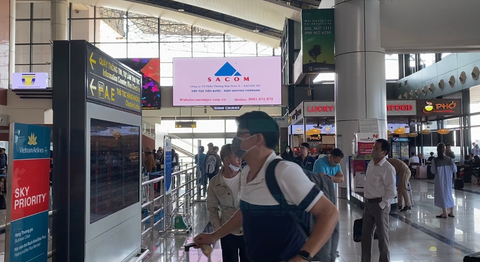 LED ADS AT AIRPORT TO BRANDING AWARENESS