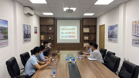 Đại diện hãng CEWE/Secure Meters (Sweeden) AB  đến thăm và làm việc với SACOM - NPP độc quyền của hãng tại Việt Nam