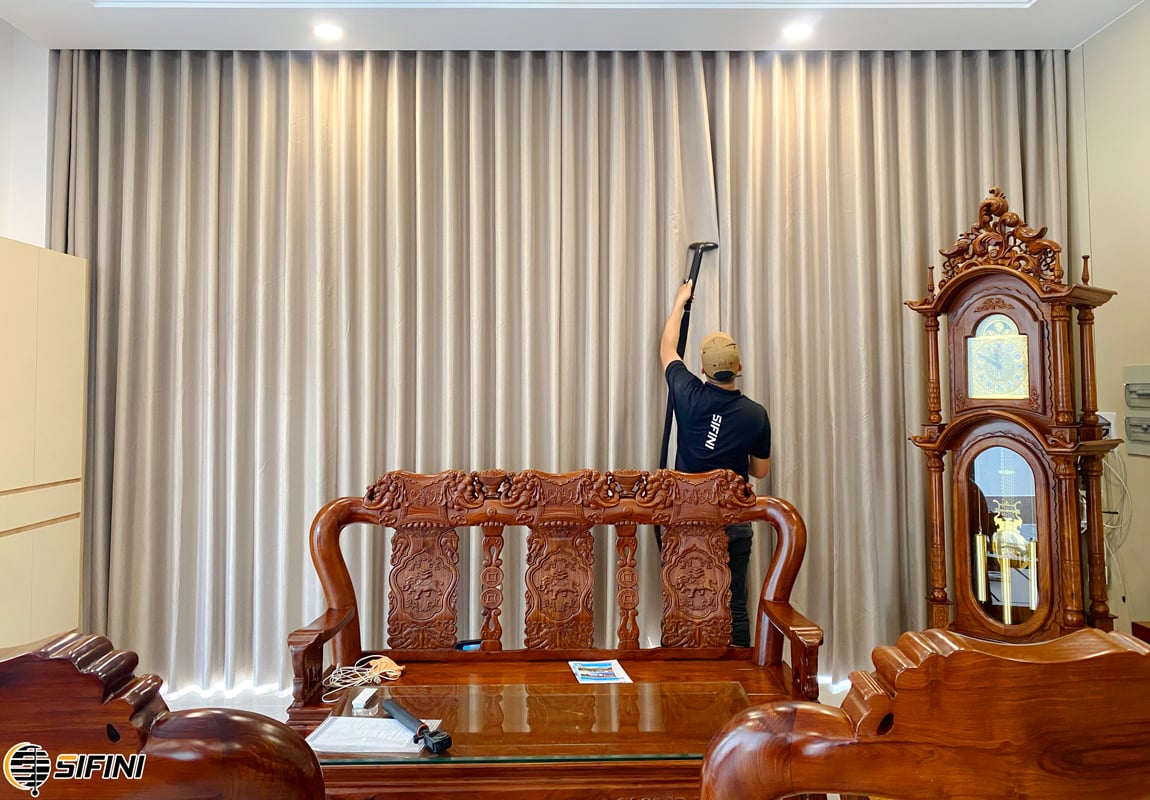 Rèm vải động cơ