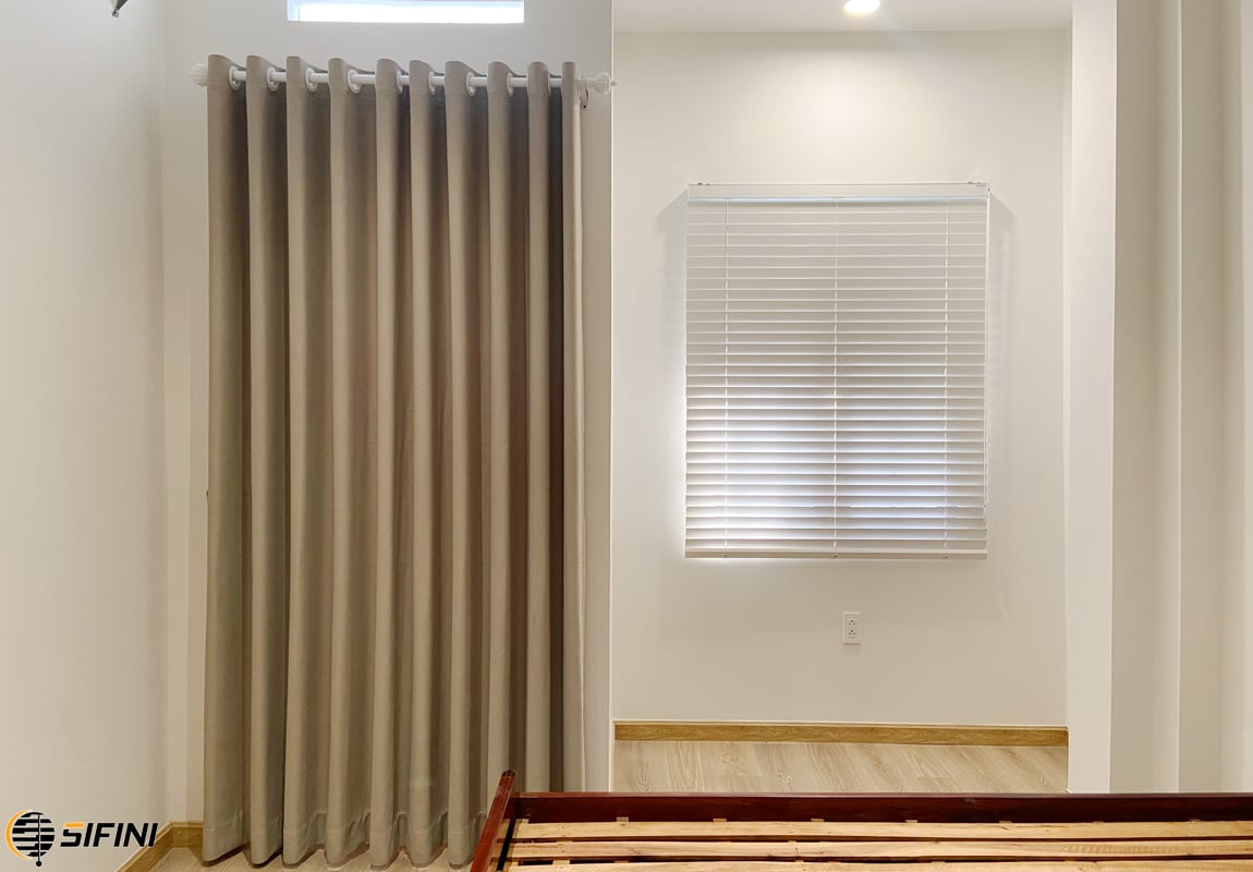 Combo rèm vải và rèm sáo gỗ