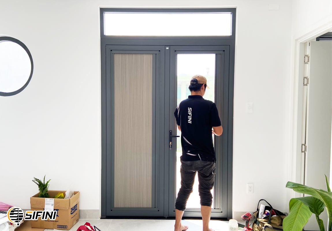 Rèm tổ ong gắn kính