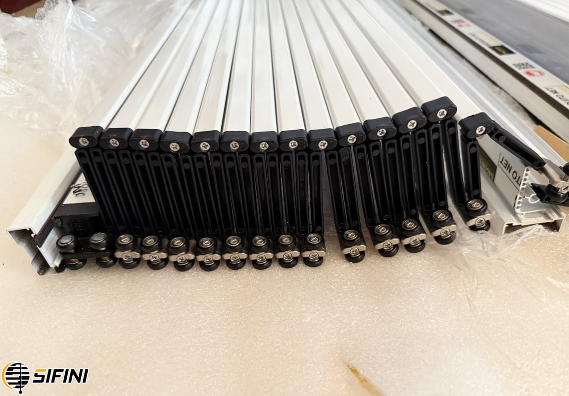 Bánh xe của cửa xếp