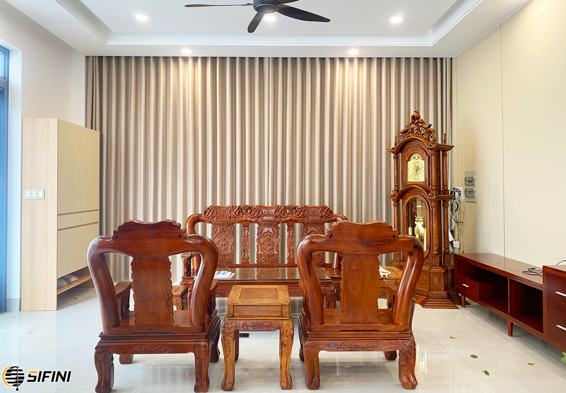 Rèm vải động cơ