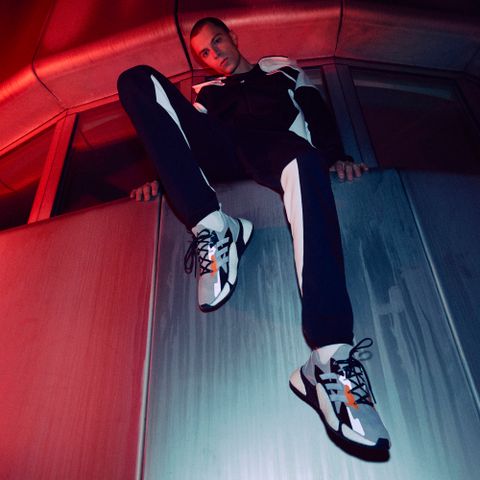 Xuất hiện mẫu thiết kế tương lai hoàn toàn mới adidas X9000L4 BOOST