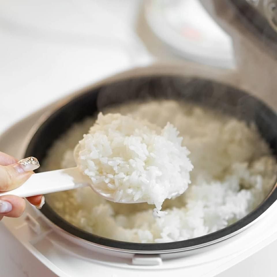 Nồi cơm điện MONO dung tích 1.08 Lít Made in Korea