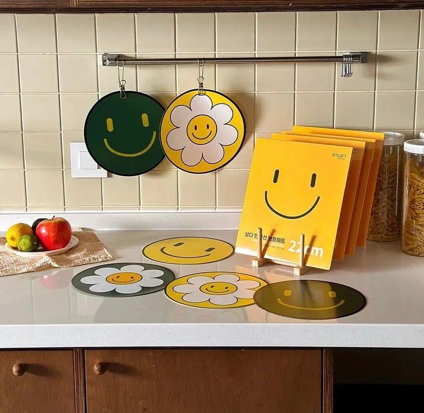 Tấm lót bảo vệ bếp từ, miếng lót bếp từ Daisy Color