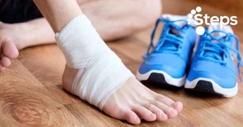 Cách chữa trị bong gân lật mắt cá cổ chân giảm đau nhanh