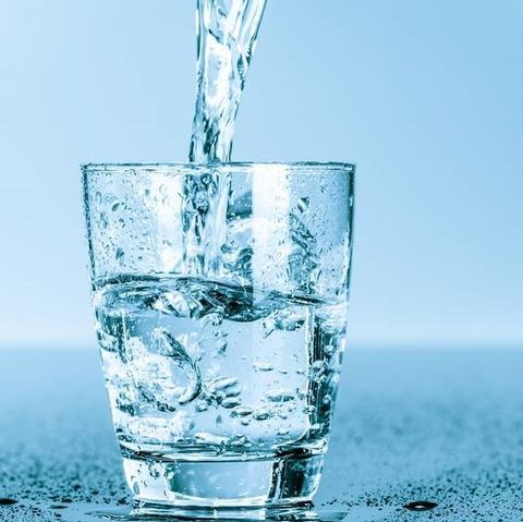 Những điều cần lưu ý về nước uống hàng ngày