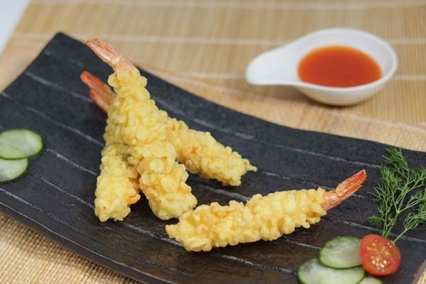 cach-lam-tom-tempura-chien-gon
