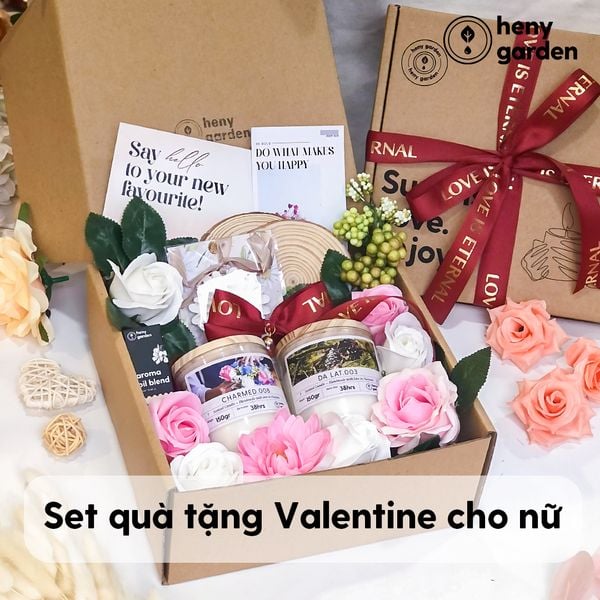 Gợi Ý 6 Set Quà Tặng Valentine Dành Cho Bạn Nữ Mới Lạ Tại Heny Garden