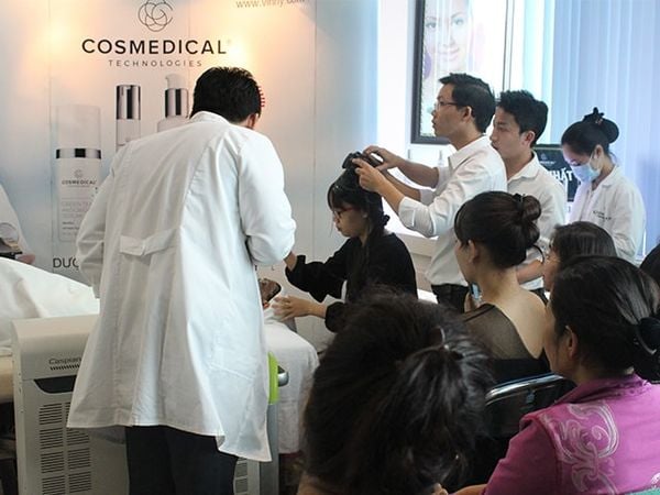 CosMedical USA Tổ Chức Hội Thảo Siêu Giải Pháp Trị Nám Kết Hợp CN Peel Tầng Sâu Và Laser Thế Hệ Mới