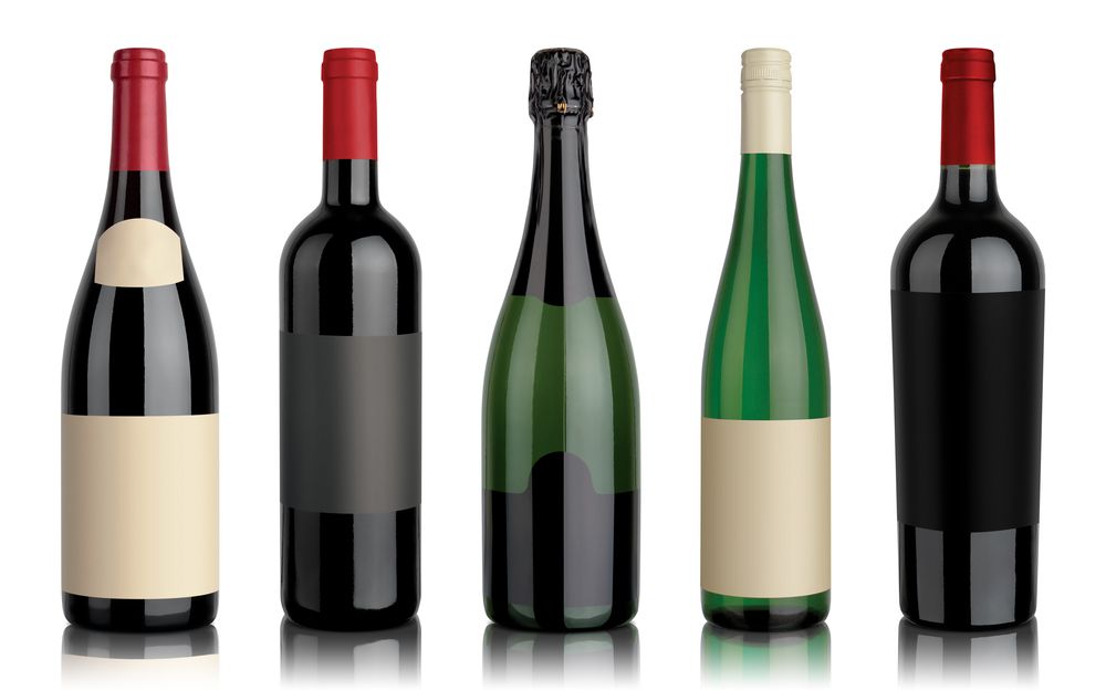 Rượu vang có thể sớm được phân phối trong chai nhựa dẹt thay vì chai thủy tinh tròn