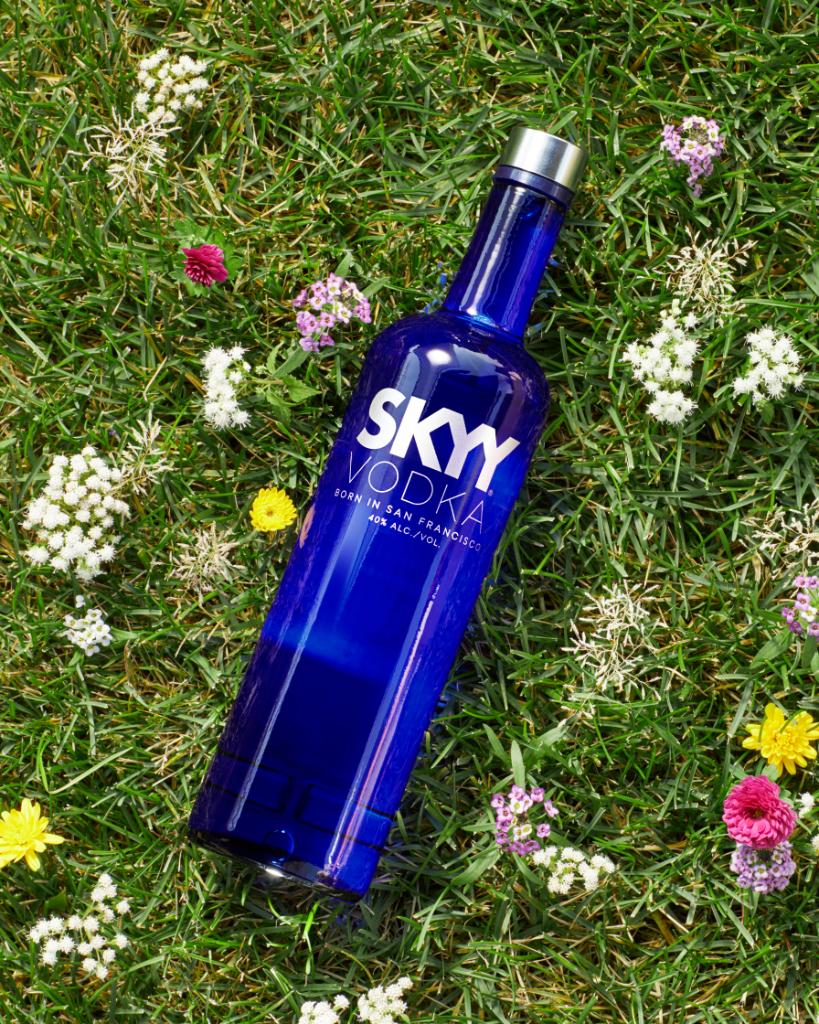 Nguồn gốc và nguyên liệu tạo ra SKYY Vodka
